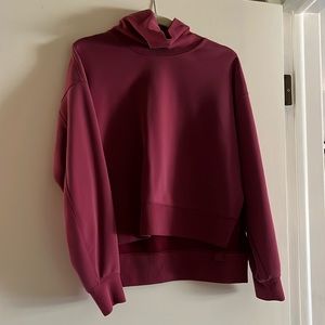 Lululemon sweat shirt. Super soft. Worn once.